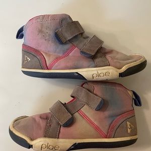 Plae MAX size 12 hightops